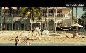 Daniel Craig Shirtless,Swim Suit Scene in Casino Royale