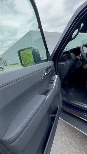 2025 Lexus GX550 Premium+ Nightfall Mica blue with Dapple Gray Nuluxe and Black Grained trim