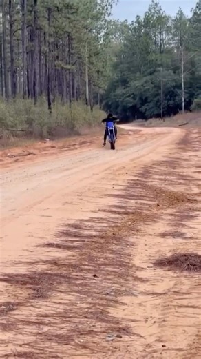 Full Send! 2025 Yamaha YZ450F #YZ450F #YamahaRacing #DirtBikeTest