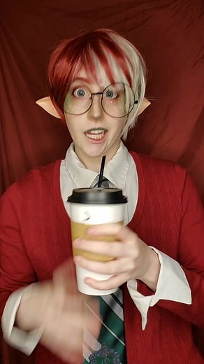 #oc #occcosplay #christmasfactory #elf #elfoc #elfcosplay #christmascosplay