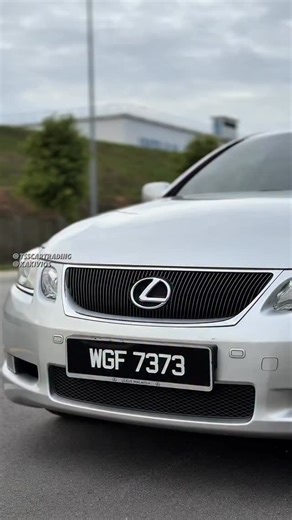 2007 Lexus GS300 3.0 (A) RM23900 Luxury Power in one package 💎 ✅ Local Import Baru ✅ 100% No Accident ✅ Mileage 146k ✅ Original Leather Interior ✅ Premium Mark Levinson Sound System ✅ Engine & Gearbox Smooth ✅ Aircon Sejuk ✅ Continental Tyre ✨ Lexus GS300 (2007) A luxury executive sedan that combines comfort, performance, and reliability. Main Highlights: • Engine: 3.0L V6 (2GR-FSE) – smooth, powerful, and proven reliable • Transmission: 6-speed automatic, rear-wheel drive • Comfort: Original l