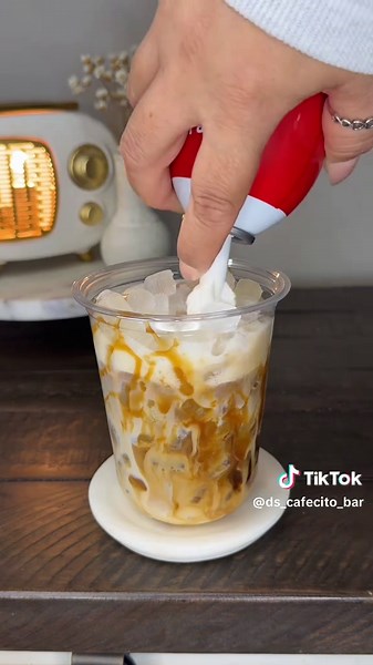 Homemade Caramel Macchiato with Nescafé