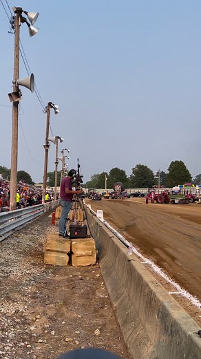 “Pile Driver” Supercharged Mini Modified Tractor pulling in Henry, IL!! #tractorpulling #supercharged #horsepower #tractorpull #supercharger #ProPulling #propullingleague #noise #motorsport | Thurston Pulling Photos