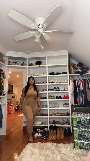 Dioni Maria (@dionimariaofficial)’s videos with sonido original - Luxxo