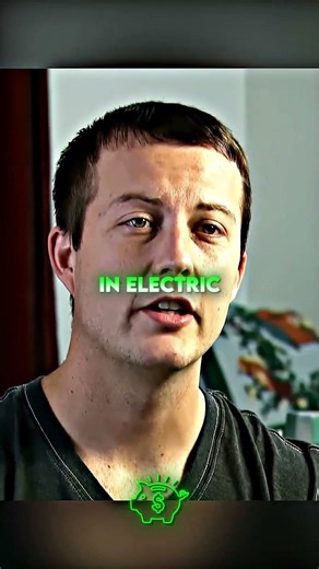 Extreme Cheapskate Uses Bathwater To Flush His Toilet... 🚽🪠