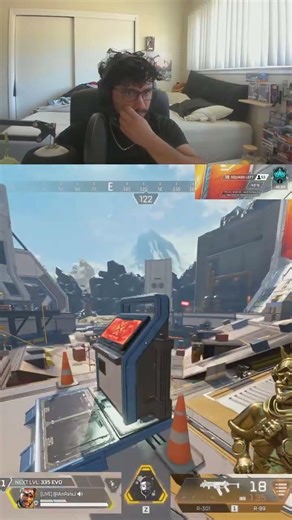 Gibby hit with sky nade of doom #tiktok #tiktoklive #apex #apexlegends #fyp