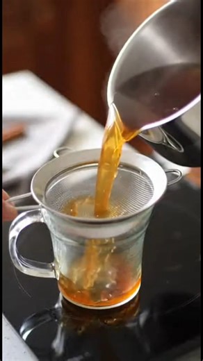 Spiced Apple Cider Ingredients: 6 cups apple cider 2 cinnamon sticks 4 whole cloves 2 tbsp brown sugar Orange peel (optional) Method: Heat cider with spices and sugar. Simmer 15 minutes. Strain and serve warm. #SpicedAppleCider #FallFlavors #AutumnVibes #WarmDrinks #CiderSeason #CozyBeverage #HomemadeCider #AppleCiderRecipe #SeasonalSips #ComfortInACup | Healthy Recipe Daily