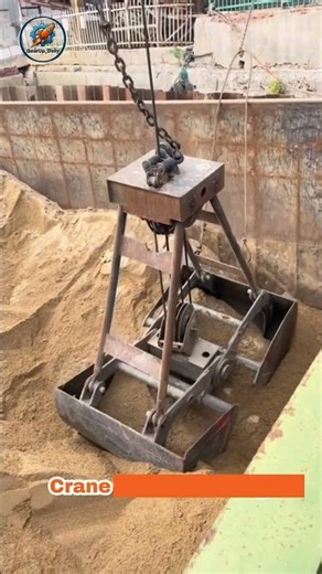 Heavy Duty Grab Bucket Handling Loose Sand