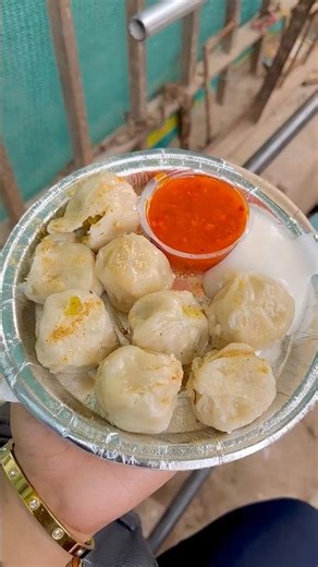50Rs food challenge in Sarojini Nagar Market |food challenge |# #food #foodchallenge #momos #foodie