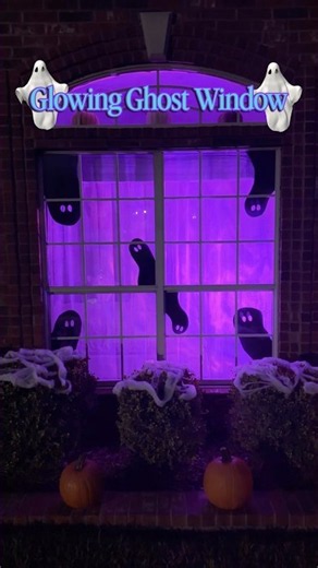 I made my window glow with ghosts 👻