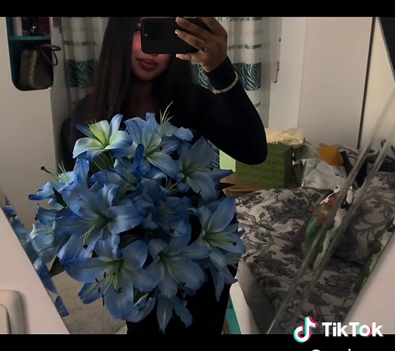 Blue Lilies: The Prettiest Must-Have Flowers