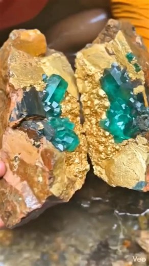 This Is The Largest Gold-Filled Rock Ever Found in the World