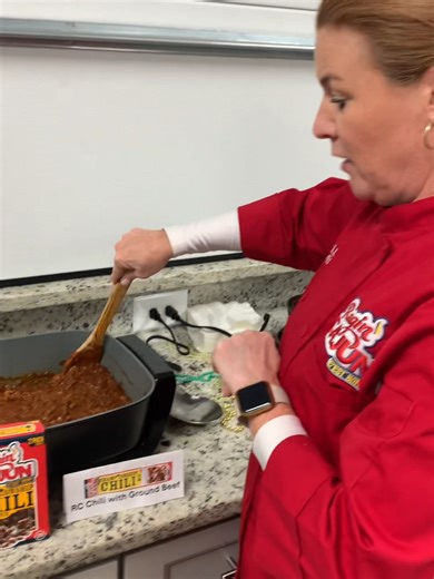 Championship Chili: Easy Game Day Recipe!