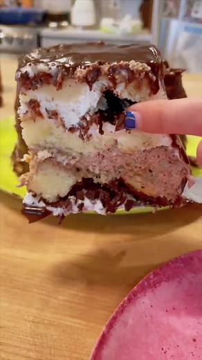 Making trifle cake a thing #food #recipe #viral #fypシ #fy #fypage #asmr