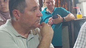 30K views · 330 reactions | Chaabi à bejaia au café boulouiza ex place Philippe avec la chaine 1 Intervention de khali ali kherraz | Béjaia La Vérité | Facebook