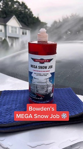 Testing Bowden's Mega Snow Job for the Best Car Snow Foam