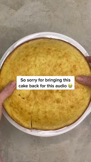 8.3K views · 193 reactions | Kermie did it for you 殺 #reels #kermit #kermitthefrog #cursed #cake #bakingthursdays | Baking Thursdays | Facebook