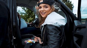 731K views · 575 shares | 2017 is the year of my graduation ‍ I started touring more and discovered amazing places in Asia  I got a beautiful and growing #Francisers family  I experienced playing at festivals as Ultra Music Festival and Tomorrowland  I signed with Spinnin' Records and many more adventures!! Thank you all from the bottom of my heart for your great support!!! ❤❤❤ I love you!!! Happy 2018!!!  | Sophie Francis | Facebook