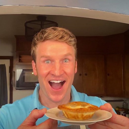 DESSERT Mini Pie Bar - How-to - DASH Mini Pie Maker - Thanksgiving [Recipes]