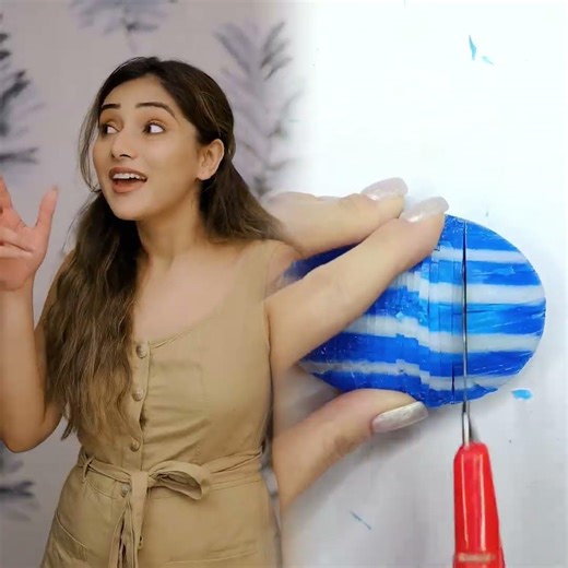 Holi Lovers VS Holi Haters#pov #herramientas #sketch #gracioso #actuación #historia