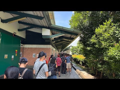 新加坡 Kranji MRT 站排队去Johor