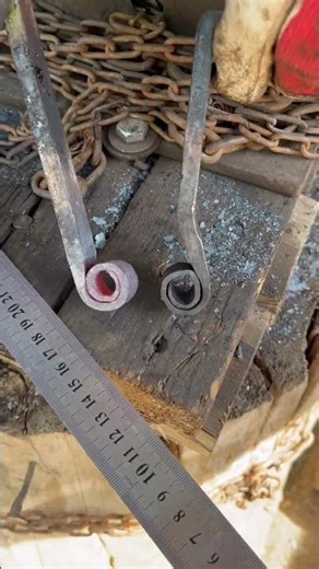 Making Forged Steel Shelf Brackets