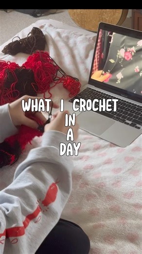 Maze runner x crochet binge🧘🏽‍♀️