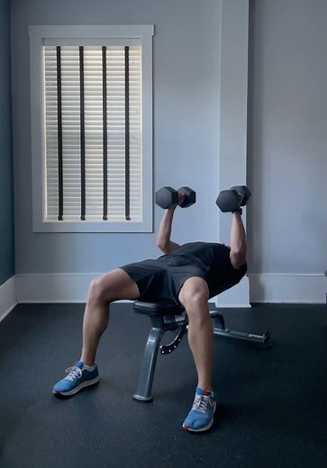 Neutral Grip Dumbbell Bench Press
