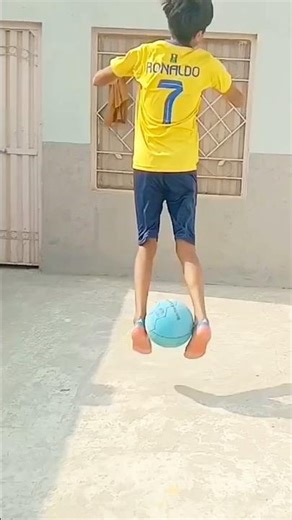 Rainbow flick tutorial football ⚽ #football #skills #shorts #footballskills #ahmed11