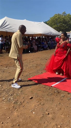 229K views · 6.6K reactions | My friend got married over the weekend and I was so happy and excited  you can literally hear me screaming  | Liezl Does Beauty | Facebook