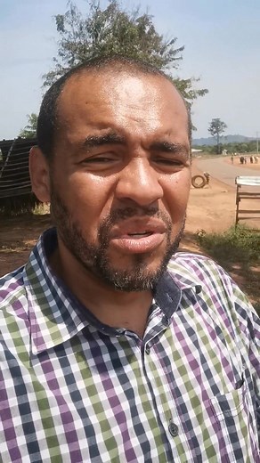 AMUSEZ VOUS BIEN, LE TEMPS PASSÉ NE SE RATTRAPE PAS ! DÉPENSEZ VOTRE ARGENT DANS LES FESSES, L'ALCOOL LES BOÎTES DE NUITS. KOOOO IL N'EST JAMAIS TROP TARD... CONTINUEZ À TOUT REMETTRE À DEMAIN, PENDANT QUE NOUS ON TRANSITAIRE POUR CHERCHER L'ARGENT ! APRÈS C'EST POUR DIRE OHHHHHH C'ÉTAIT MON AMI, ON A GRANDIT ENSEMBLE, MAINTENANT QU'IL A L'ARGENT IL ME TOURNE LE DOS ! MON FRÈRE, QUAND JE TRAVAILLAIS MATIN MIDI ET SOIR, MÊME LE WEEK-END LÀ TU ÉTAIS OÙ ????! | Gouandjika Gilles Ionel