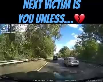 Meet The Insurance Collector D.U.D. This one hits you and pretends like you hit them. That's why it's now irresponsible to drive without a camera😐 - NewsBreak