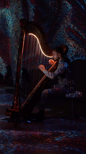 Joel von Lerber plays "howls moving castle" theme song by Joe Hisaishi at Khroma Berlin (https://khroma.berlin/) on October 17th 2023•Visuals: @johntettenborn Video: Rawad Sabbagh Audio: @bengtskogvall •••#howlsmovingcastle #filmmusic #khroma #joehisaishi #anime #animemusicvideo #harp #solo #soloist #classic #virtuoso #classicalmusic #classicalmusician #classicalmusiclover #instaclassicalmusic #classicalmusicdaily #liveclassicalmusic #classicalmusicianlife #instaclassical #classical #practicalha