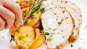 The Juiciest Garlic Herb Pork Roast Built for Holiday Crowds