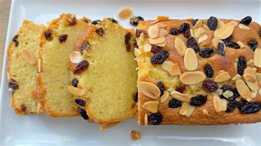 Easy fruit cake recipe with a delicious homemade flavor