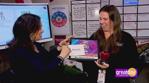 Sponsored: Ridge Point High School AVID teacher Melissa Womack receives the Randalls Red Apple Award