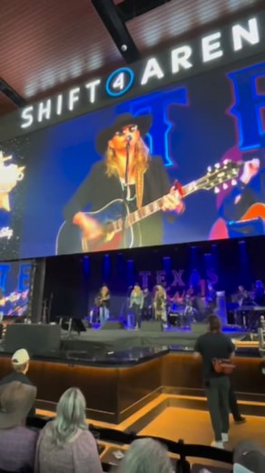 291 reactions · 29 comments | Lookin’ back on my first #1 hit on Texas Radio, “Hello Texas!” Performing the song at the Texas Regional Radio Awards Show will always be a favorite memory of mine! (Bonus—I MET MICHAEL MARTIN MURPHY that night and he said he loved my music!)Thank y’all for the continued support! #BrookeGraham #HelloTexas #TexasCountry #TropRock | Brooke Graham | Facebook