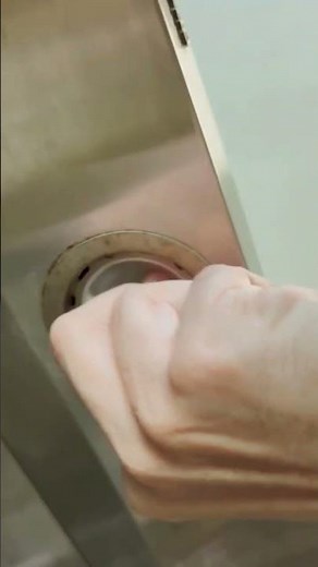RM4. 99 How to replace cooker hood light bulb Alpha G4 Bulb