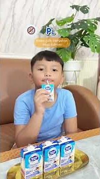 Susu UHT Frisian Flag Nutribrain Omega, mengandung omega 3&6, untuk Anak Cermat. Yuk, beli sekarang!