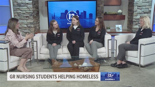 Davenport nursing students helping the unhoused