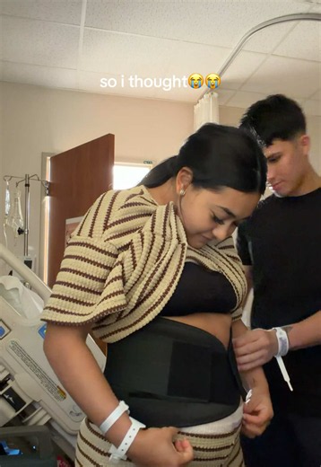 Postpartum Faja Too Small: What Happened When I Wore a Small After Birth