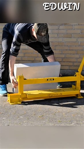 Concrete Block Cutting Tool