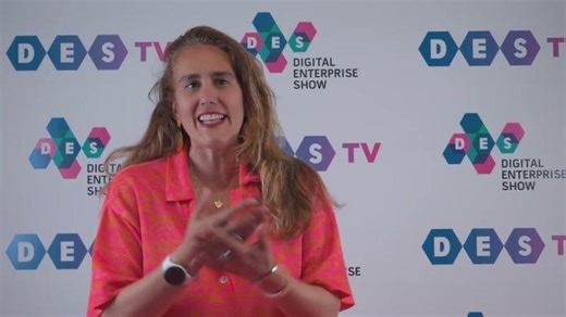 Laura Durán at #DES2025 | Accelerating Sustainability through Digital Innovation. 🎙️ | DES | Digital Enterprise Show