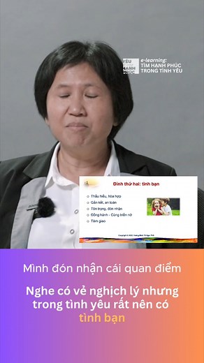 Nhà tâm lý học Robert Sternberg đã đề xuất lý thuyết về "Tam giác tình yêu" vào những năm 1980. Tam giác tình yêu của Sternberg mô tả tình yêu như một sự kết hợp của ba thành phần chính, bao gồm: - Tình bạn : Đây là khía cạnh của tình yêu liên quan đến sự gắn kết, tương tác tinh thần, chia sẻ cảm xúc và hiểu biết sâu sắc với đối tác. - Cam kết : Cam kết đề cập đến ý thức về việc duy trì một mối quan hệ tình yêu và sẵn sàng làm việc để duy trì nó. Điều này bao gồm việc đặt ra kế hoạch và nỗ lực đ