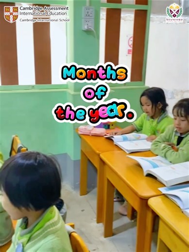 ⏰ Class Activity – Cambridge Year 1 ⏰ Our Cambridge Year 1 students had an engaging lesson learning about Time, Days, and Months with Tr. Su. Through fun explanations and classroom activities, students were able to: ✨ Understand how to tell time ✨ Learn the days of the week and months of the year ✨ Improve their basic English and thinking skills Interactive lessons help students understand concepts more clearly while enjoying the learning process. 📚✨ 📍 Stanford International School (Cambridge 