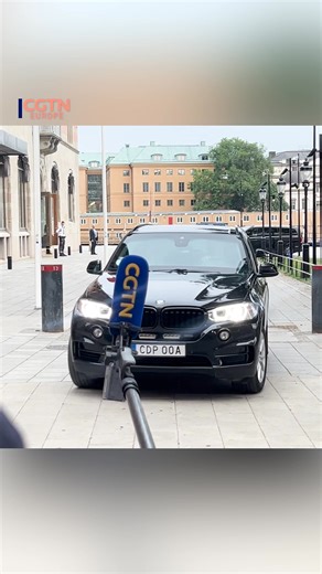 26K views · 122 reactions | The Chinese delegation, led by Vice Premier He Lifeng, left Rosenbad – the Swedish Prime Minister’s Office – on Monday evening, after trade talks with the U.S. #ChinaUS #TradeTalks #Stockholm #Sweden #GlobalEconomy #Diplomacy #Rosenbad #geopolitics | CGTNEurope | Facebook