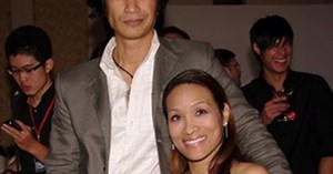 Dustin Nguyễn và cuộc tình "huyền thoại" với người vợ tật nguyền