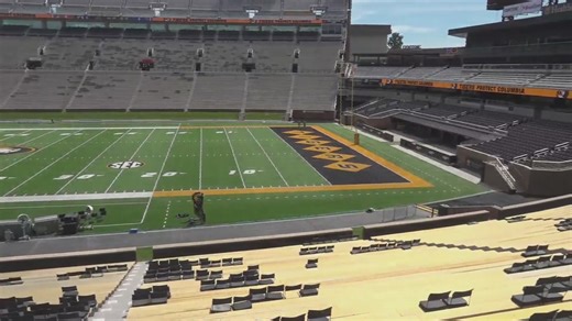 Senate bill seeks major changes in NIL college athlete rights and deals