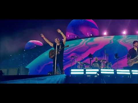 Coldplay LIVE - "Biutyful" - Wembley London - August 13th 2022