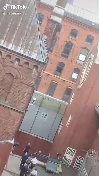 Inside Strangeways Prison: Life of Inmates Revealed